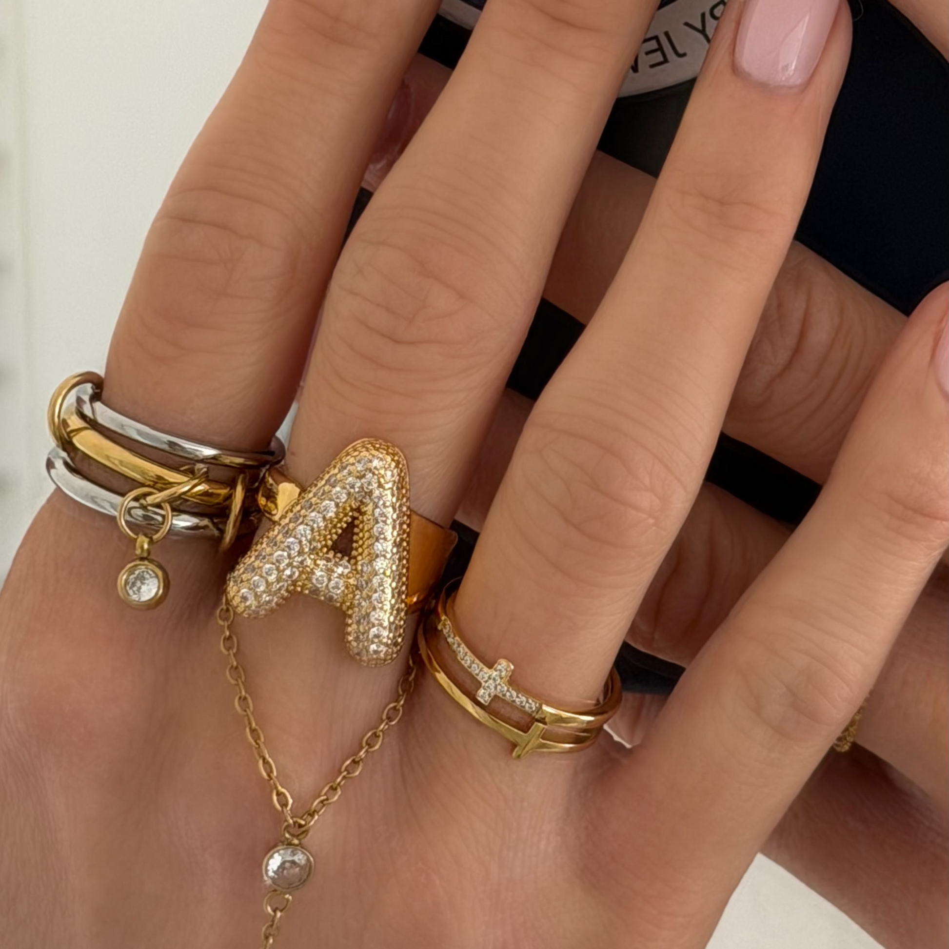 Divine Darling Cross Ring - EVRYJEWELS