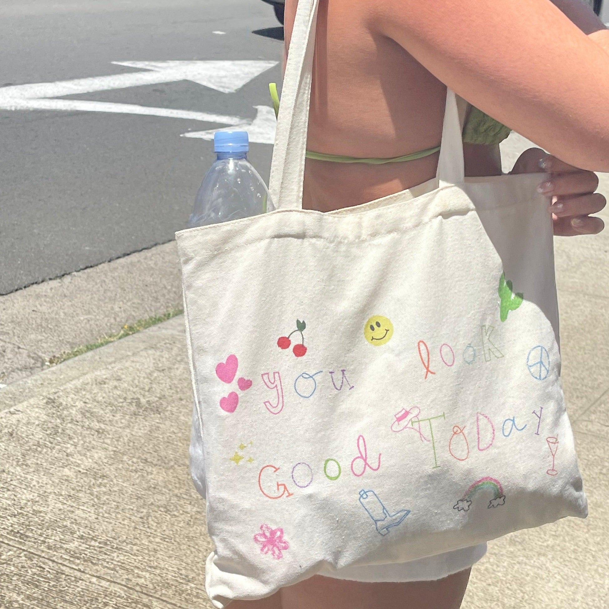 Friendly Reminder Tote Bag - EVRYJEWELS