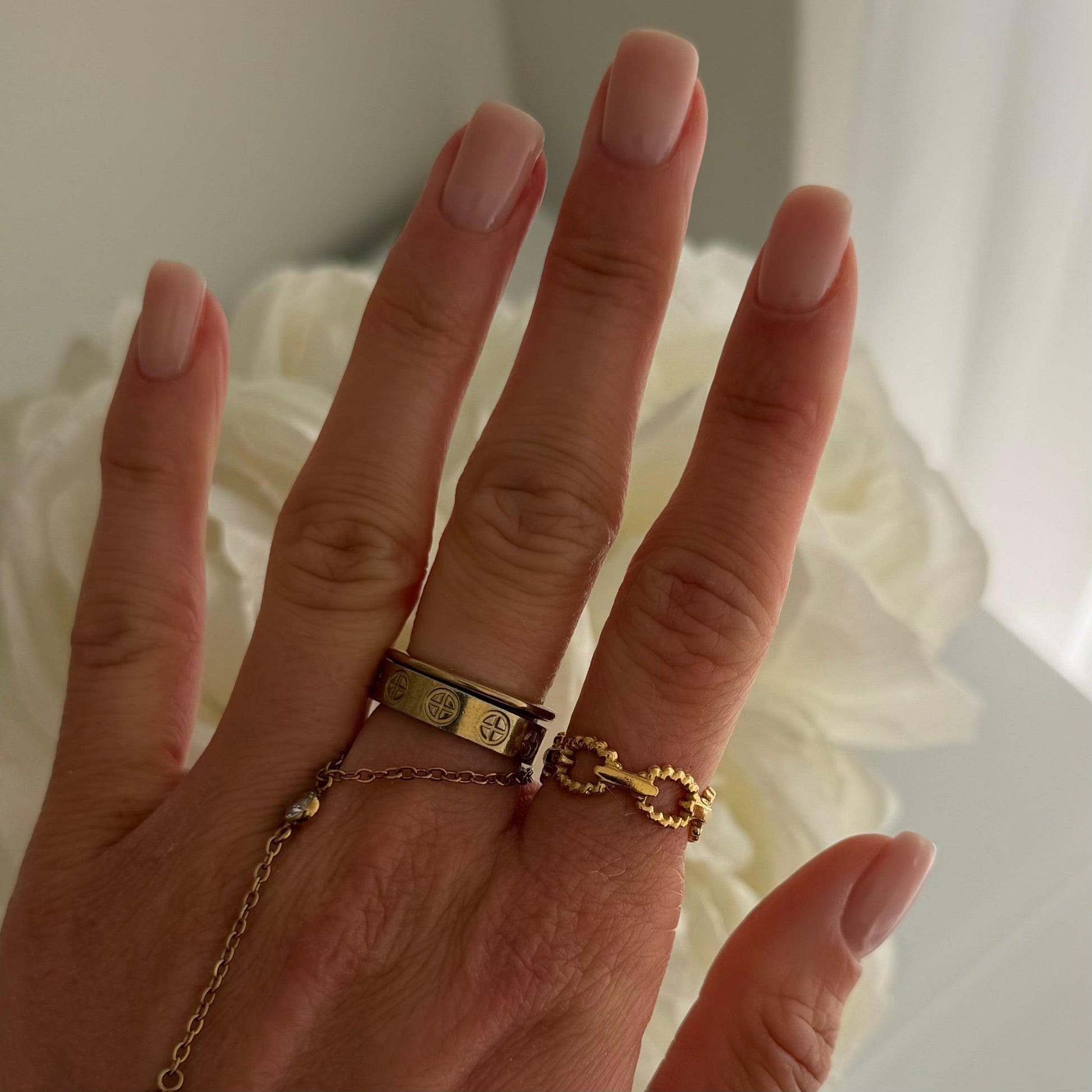 Dream Daze Ring - EVRYJEWELS