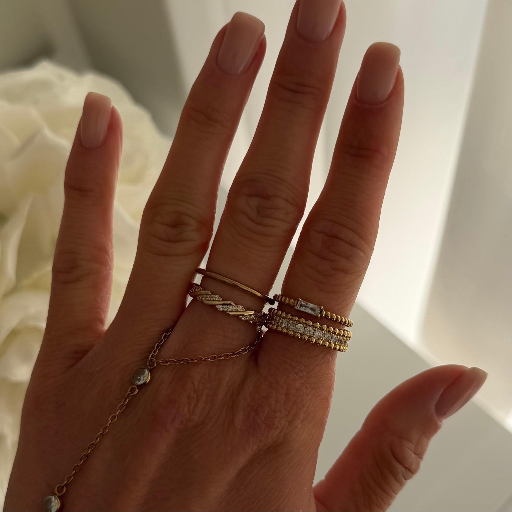 Naya Ring - EVRYJEWELS