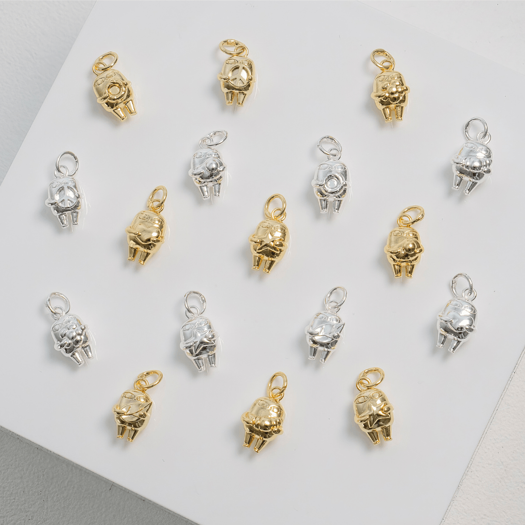 Ketnipz Bean Peace Charm - EVRYJEWELS