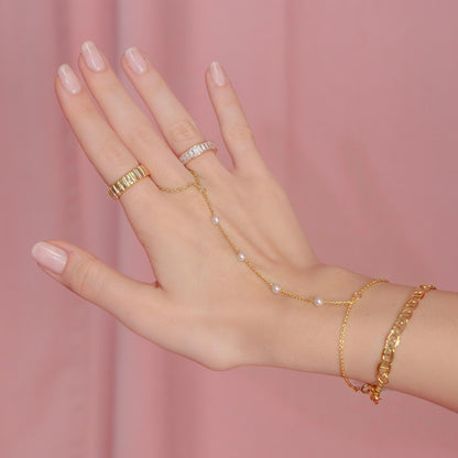 Lover Girl Hand Chain - EVRYJEWELS