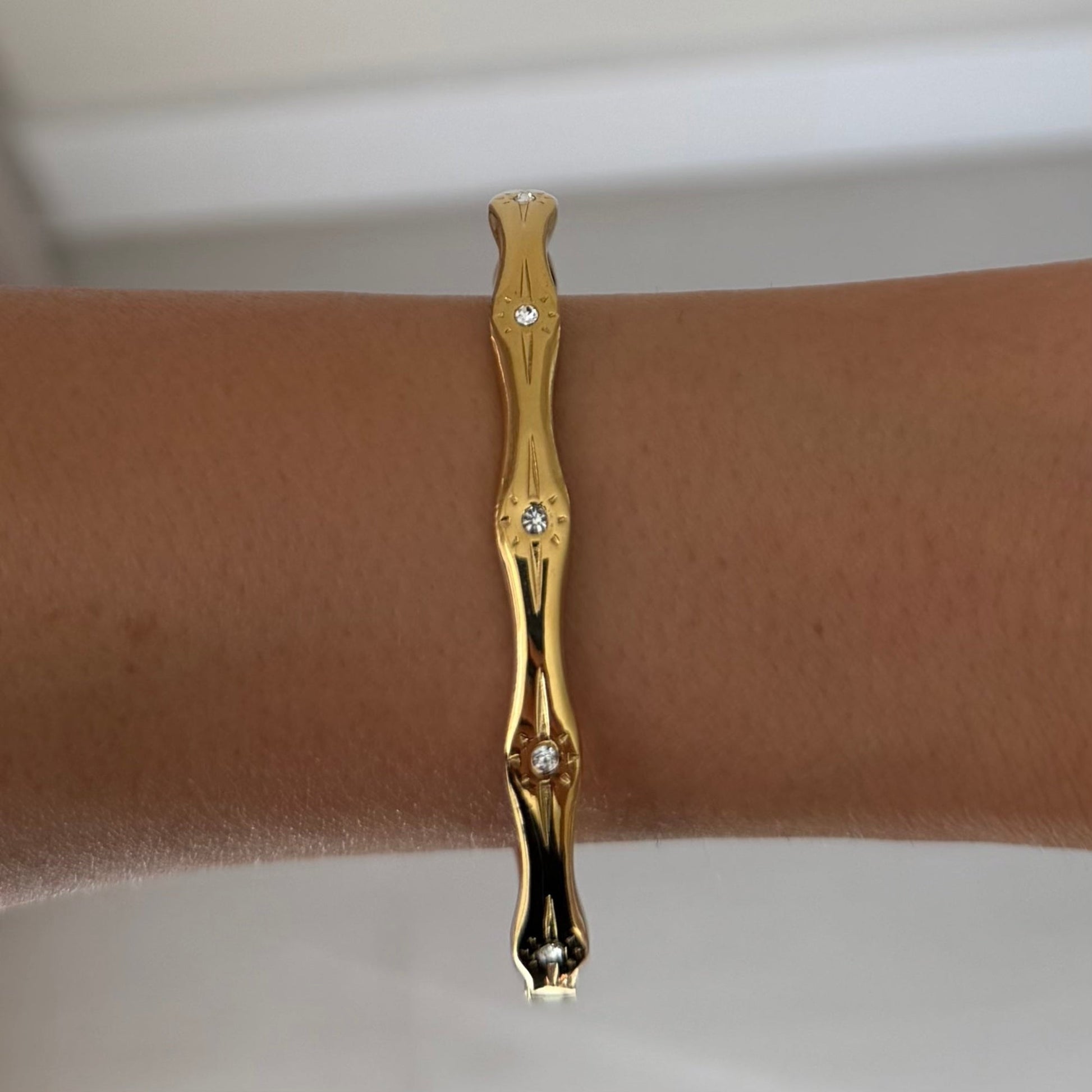 Milkyway Bangle - EVRYJEWELS